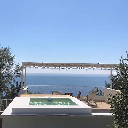 Vittoria - Marina Di Novaglie * Gagliano del Capo